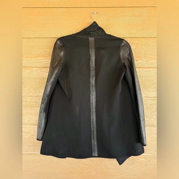 SPANX Black Draped Open-Front Ponte Jacket with Leather-Trim Sleeves Sz XS - Picture 3 of 7